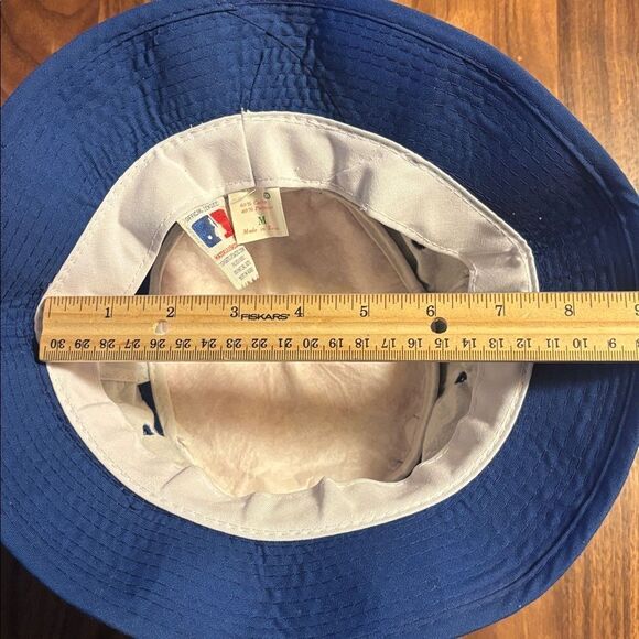 Vintage Chicago Cubs Bucket Hat - M main image 4